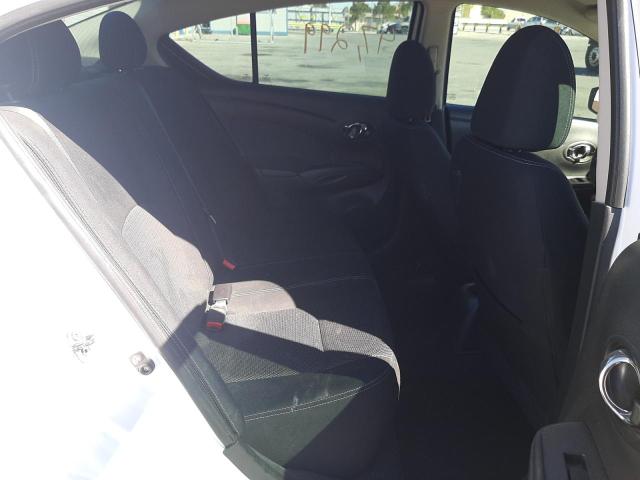 Photo 6 from auction – 2015 NISSAN VERSA S with VIN 3N1CN7AP8FL921089