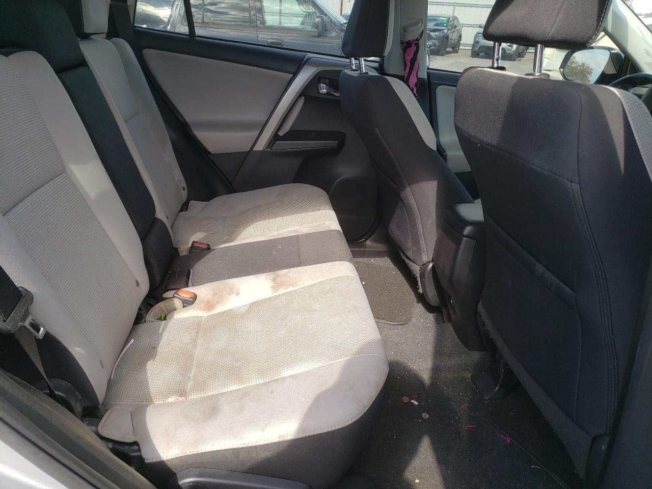 Photo 6 from auction – 2018 TOYOTA RAV4 ADVEN with VIN 2T3WFREV4JW449969