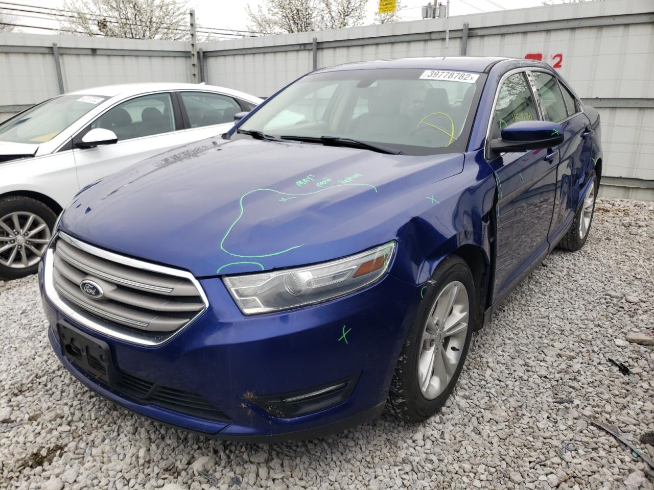 Photo 2 from auction – 2013 FORD TAURUS SEL with VIN 1FAHP2E84DG152567