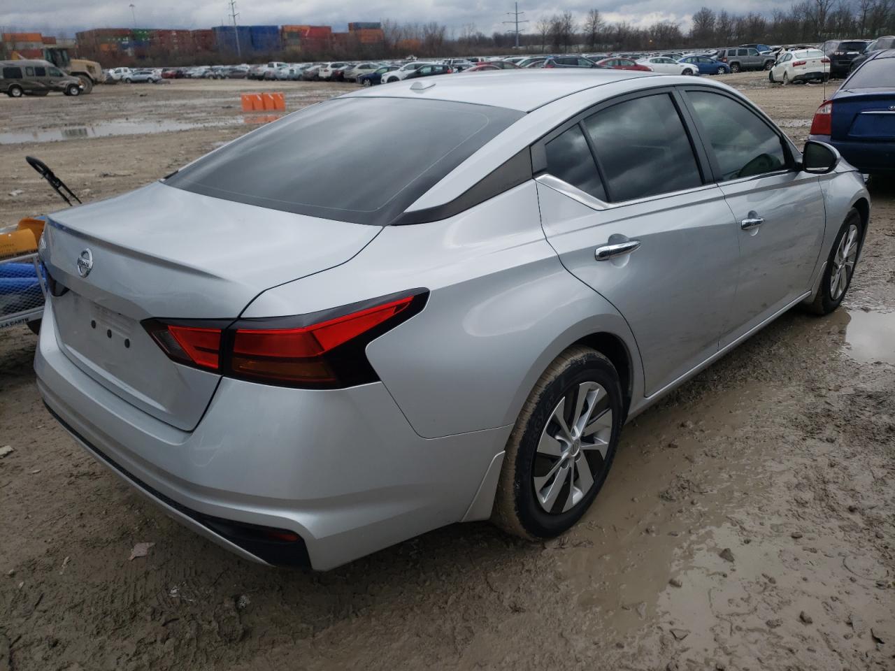 Photo 4 from auction – 2019 NISSAN ALTIMA S with VIN 1N4BL4BV7KN327104
