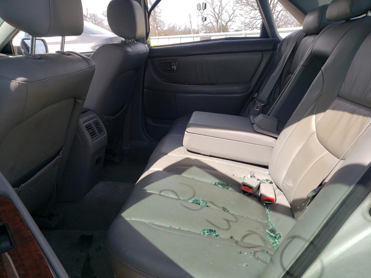 Photo 6 from auction – 2004 TOYOTA AVALON XL with VIN 4T1BF28B24U348482