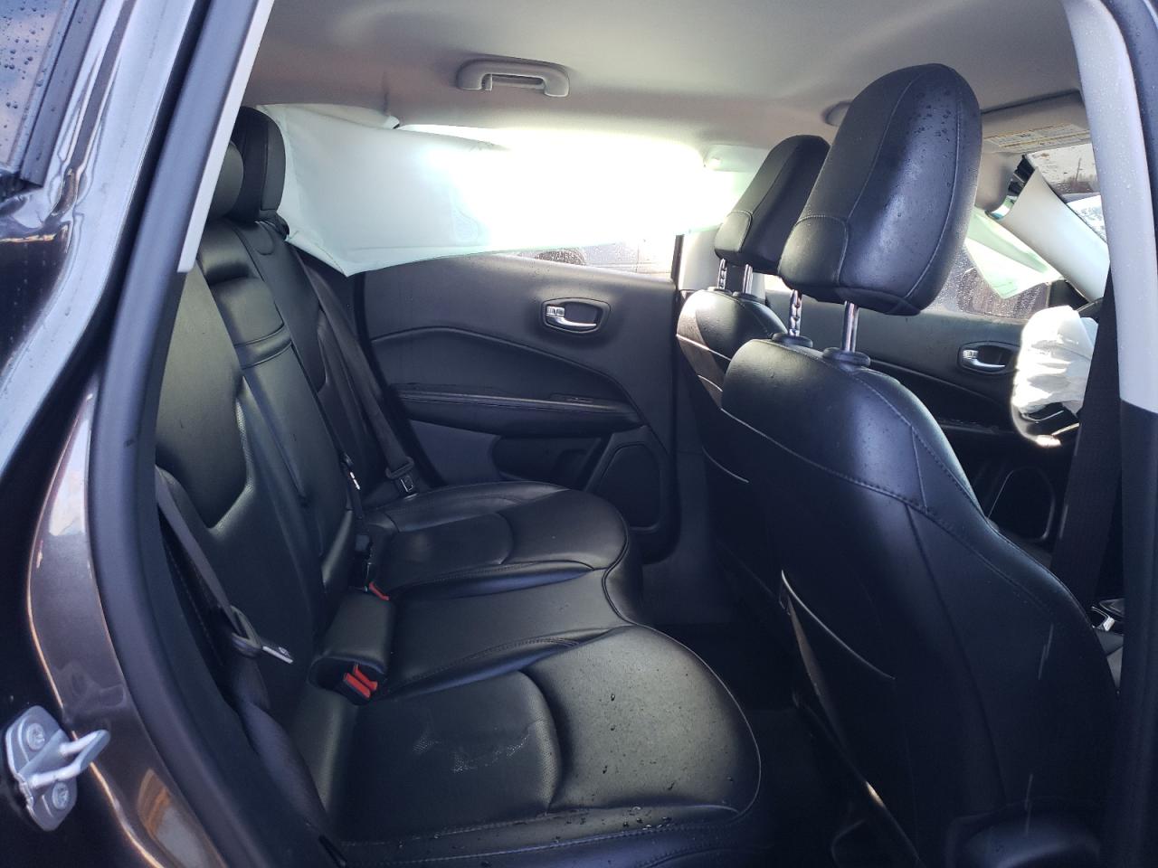 Photo 6 from auction – 2019 JEEP COMPASS LI with VIN 3C4NJCCB4KT662705