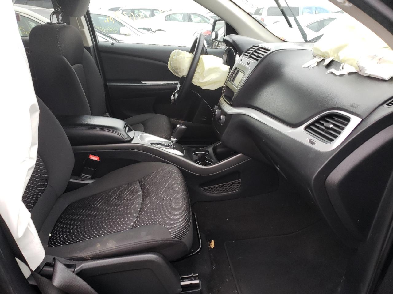 Photo 5 from auction – 2018 DODGE JOURNEY SE with VIN 3C4PDCABXJT241265