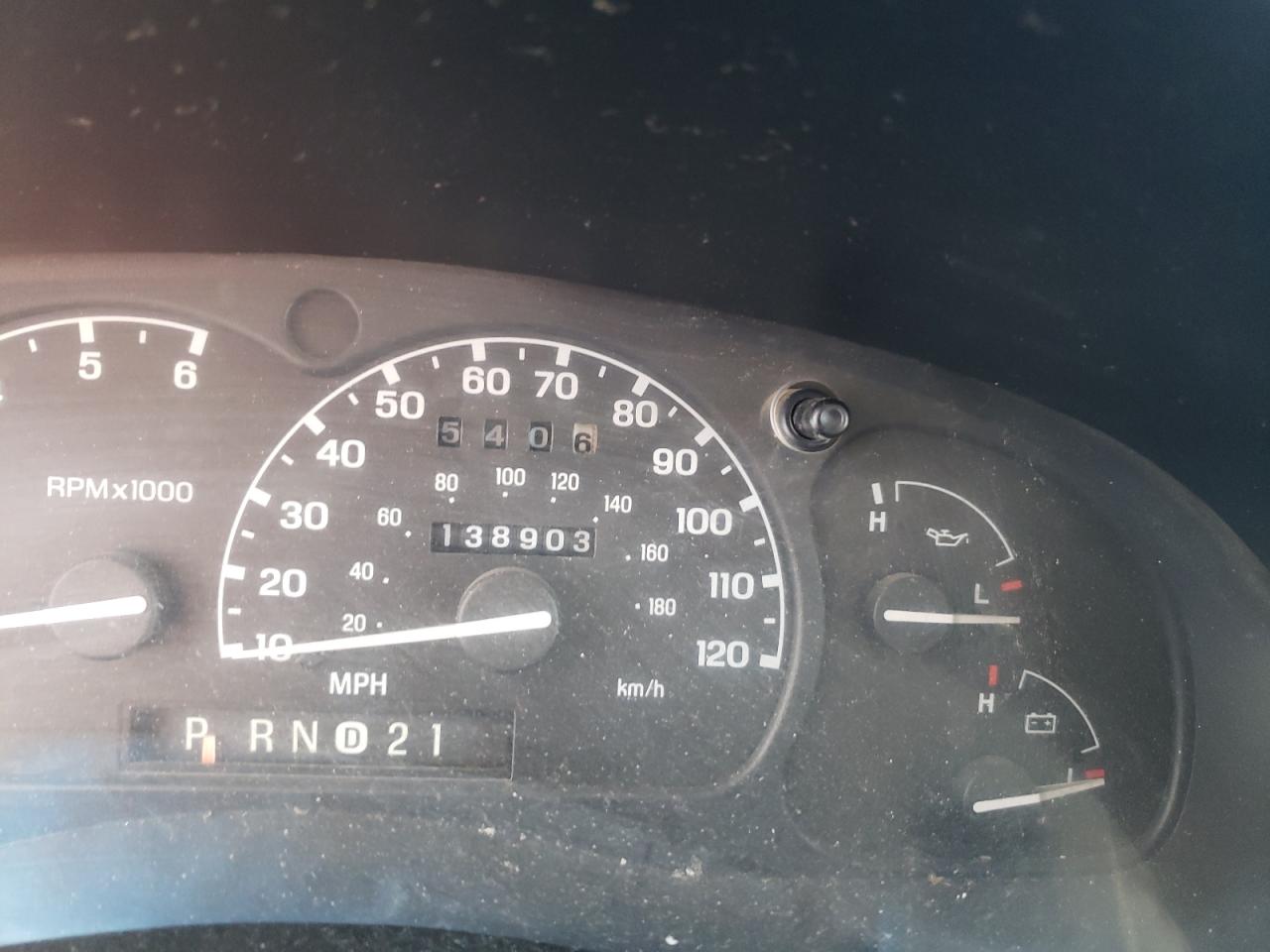 Photo 8 from auction – 1998 FORD EXPLORER with VIN 1FMZU34E6WZB81902