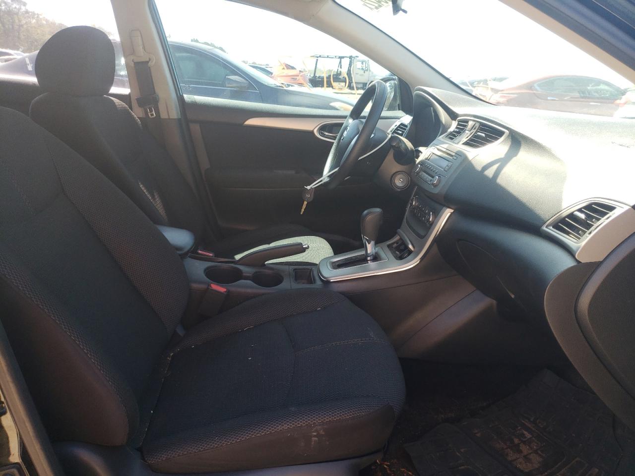 Photo 5 from auction – 2013 NISSAN SENTRA S with VIN 3N1AB7AP1DL760629