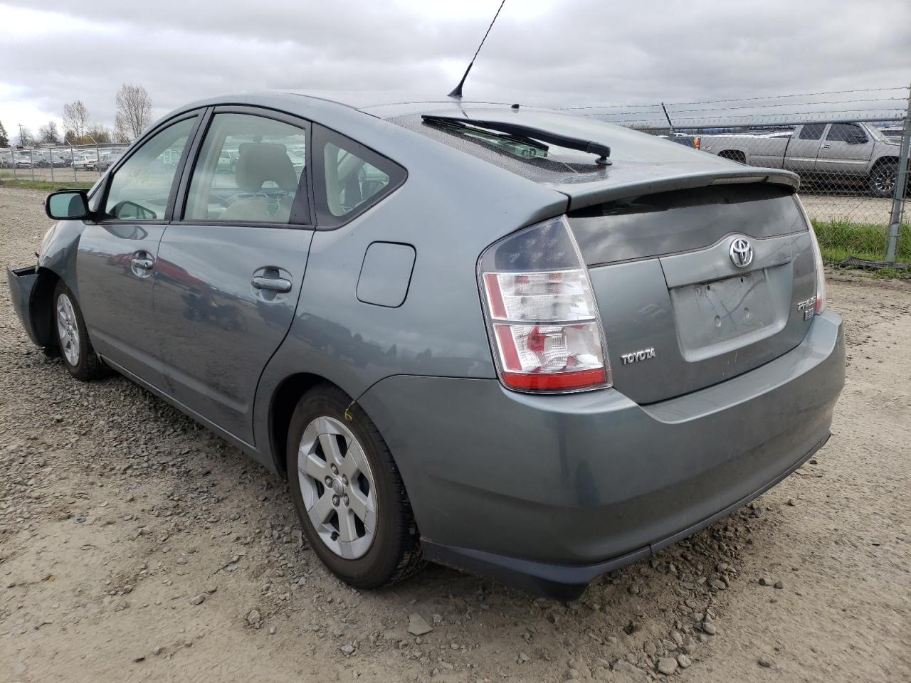 Photo 3 from auction – 2005 TOYOTA PRIUS with VIN JTDKB22U953048357