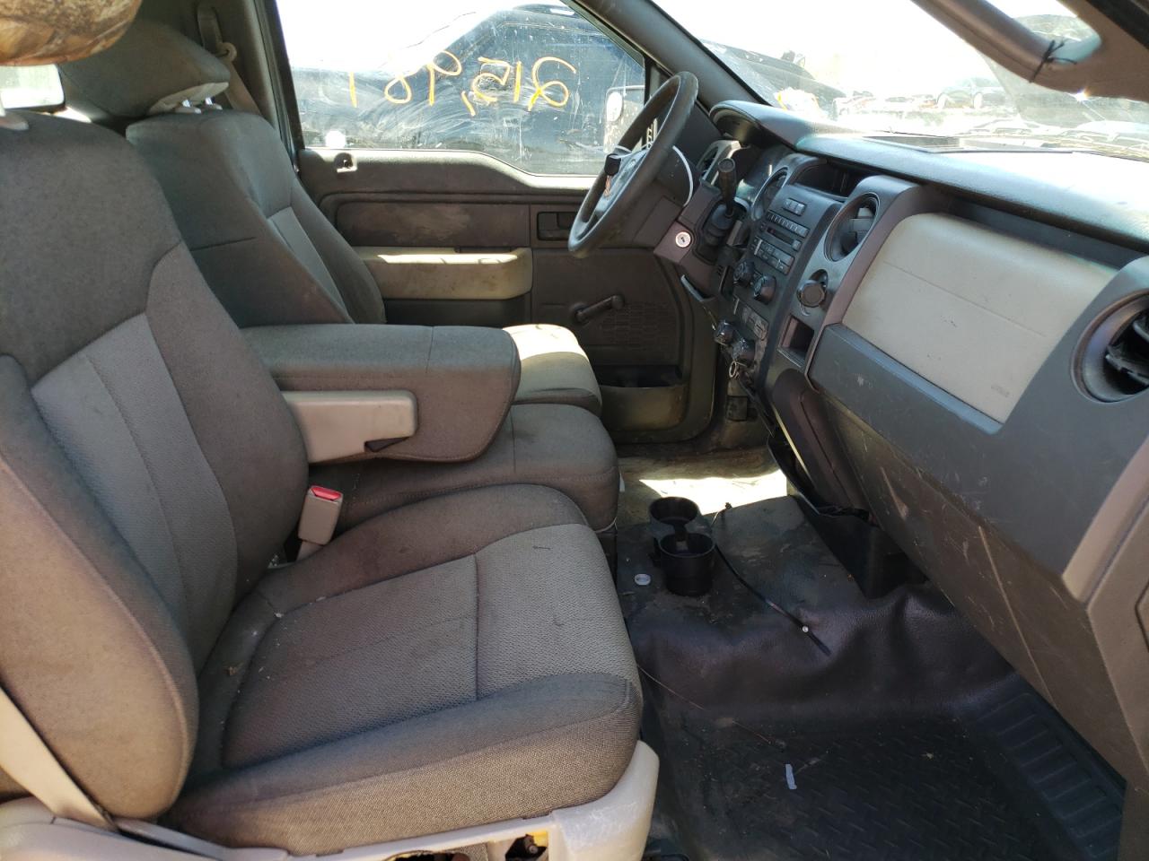 Photo 5 from auction – 2010 FORD F150 with VIN 1FTMF1CW2AFC54197