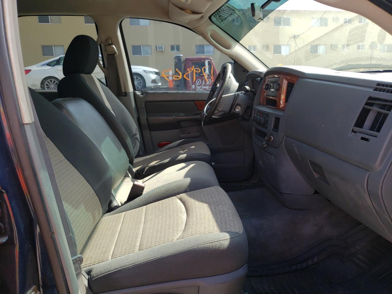 Photo 5 from auction – 2006 DODGE RAM 1500 S with VIN 1D7HA18N46J201480