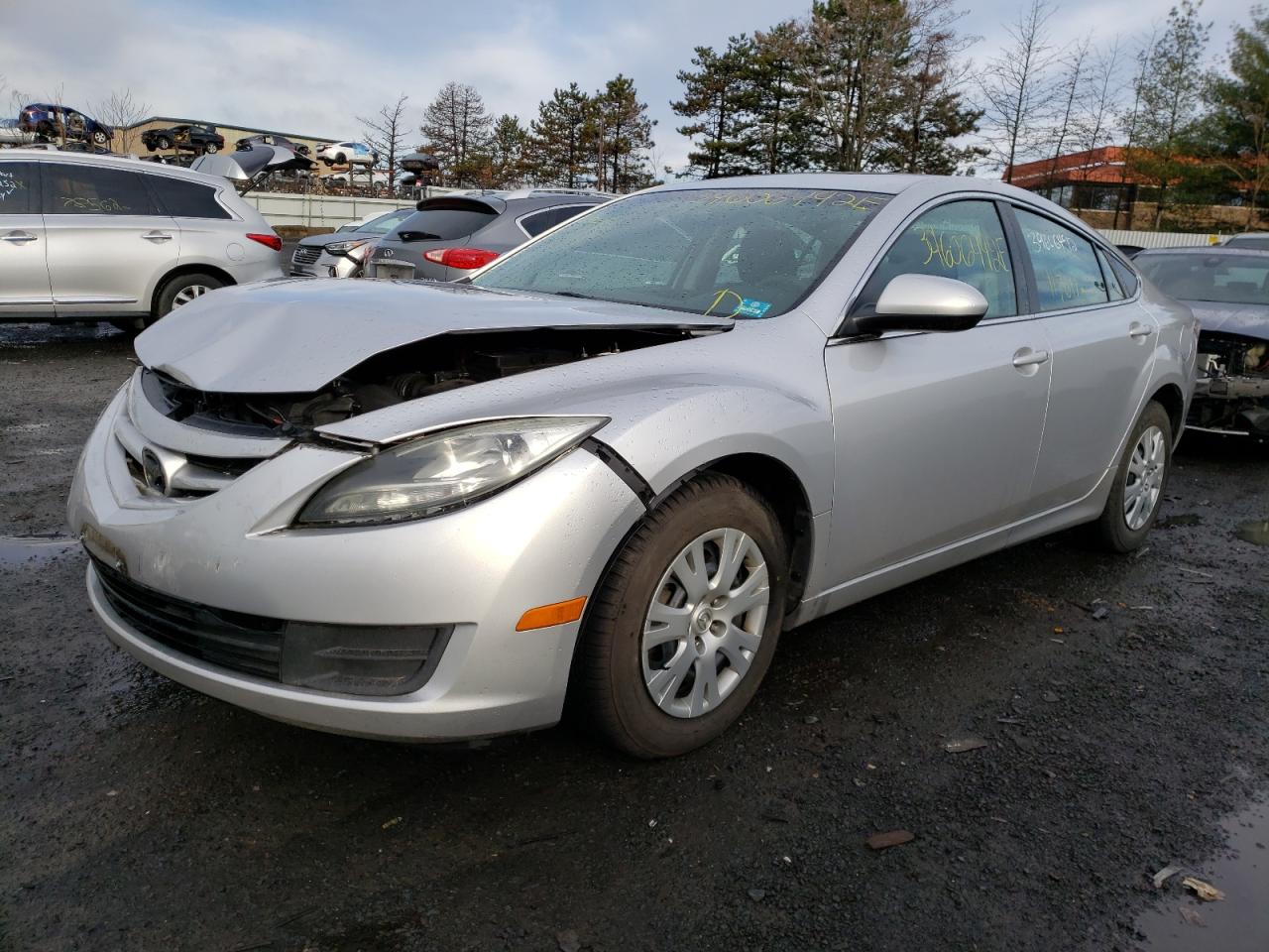 Photo 2 from auction – 2011 MAZDA 6 I with VIN 1YVHZ8BH5B5M11145