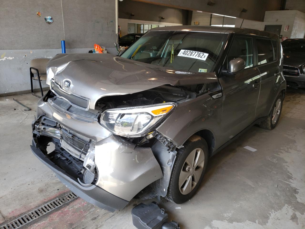 Photo 2 from auction – 2016 KIA SOUL with VIN KNDJN2A22G7338177