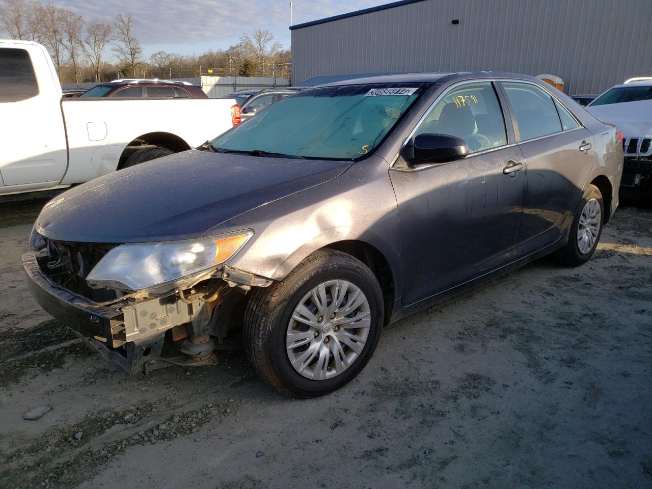 Photo 2 from auction – 2014 TOYOTA CAMRY L with VIN 4T1BF1FK5EU771975