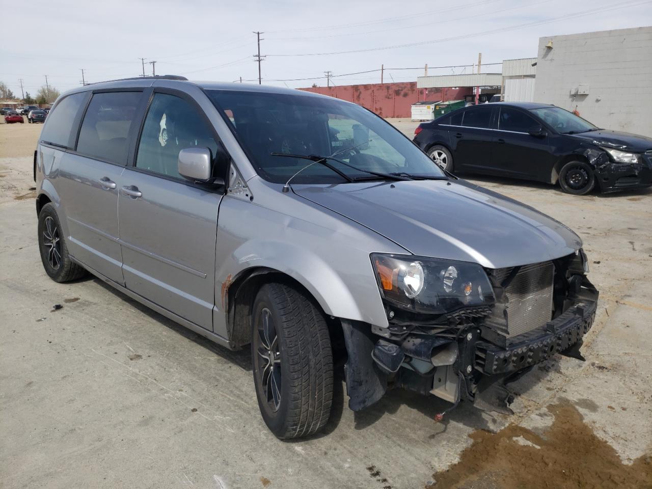 DODGE GRAND CARA 2016 with VIN 2C4RDGEG2GR380033 - Photo from auction