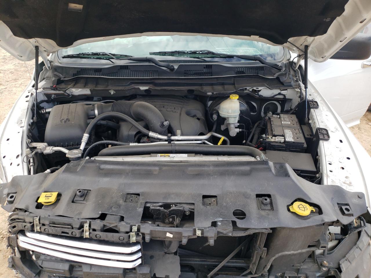 Photo 7 from auction – 2015 RAM 1500 SLT with VIN 1C6RR7GT0FS579582