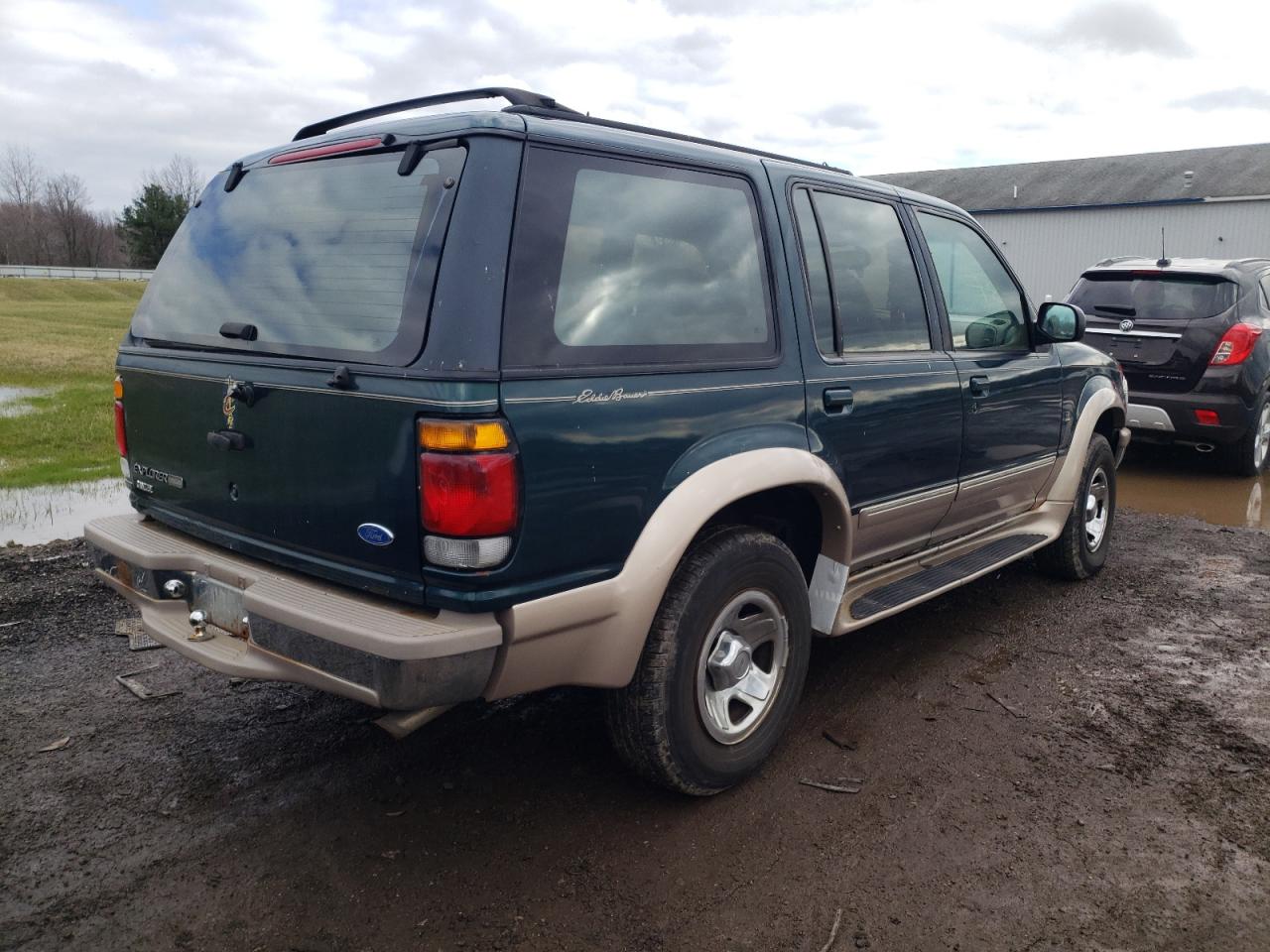Photo 4 from auction – 1997 FORD EXPLORER with VIN 1FMDU35P9VUB33350