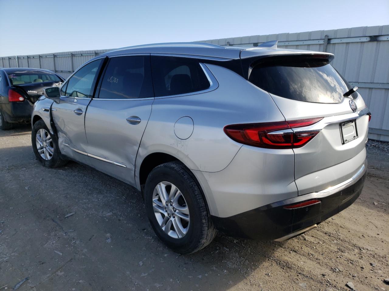 Photo 3 from auction – 2019 BUICK ENCLAVE PR with VIN 5GAEVBKW7KJ256039