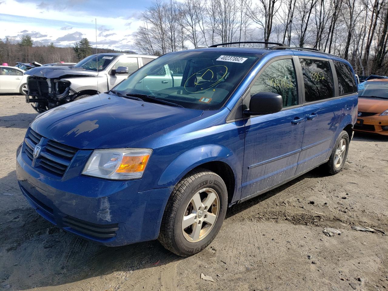 Photo 2 from auction – 2010 DODGE GRAND CARA with VIN 2D4RN3D11AR447119