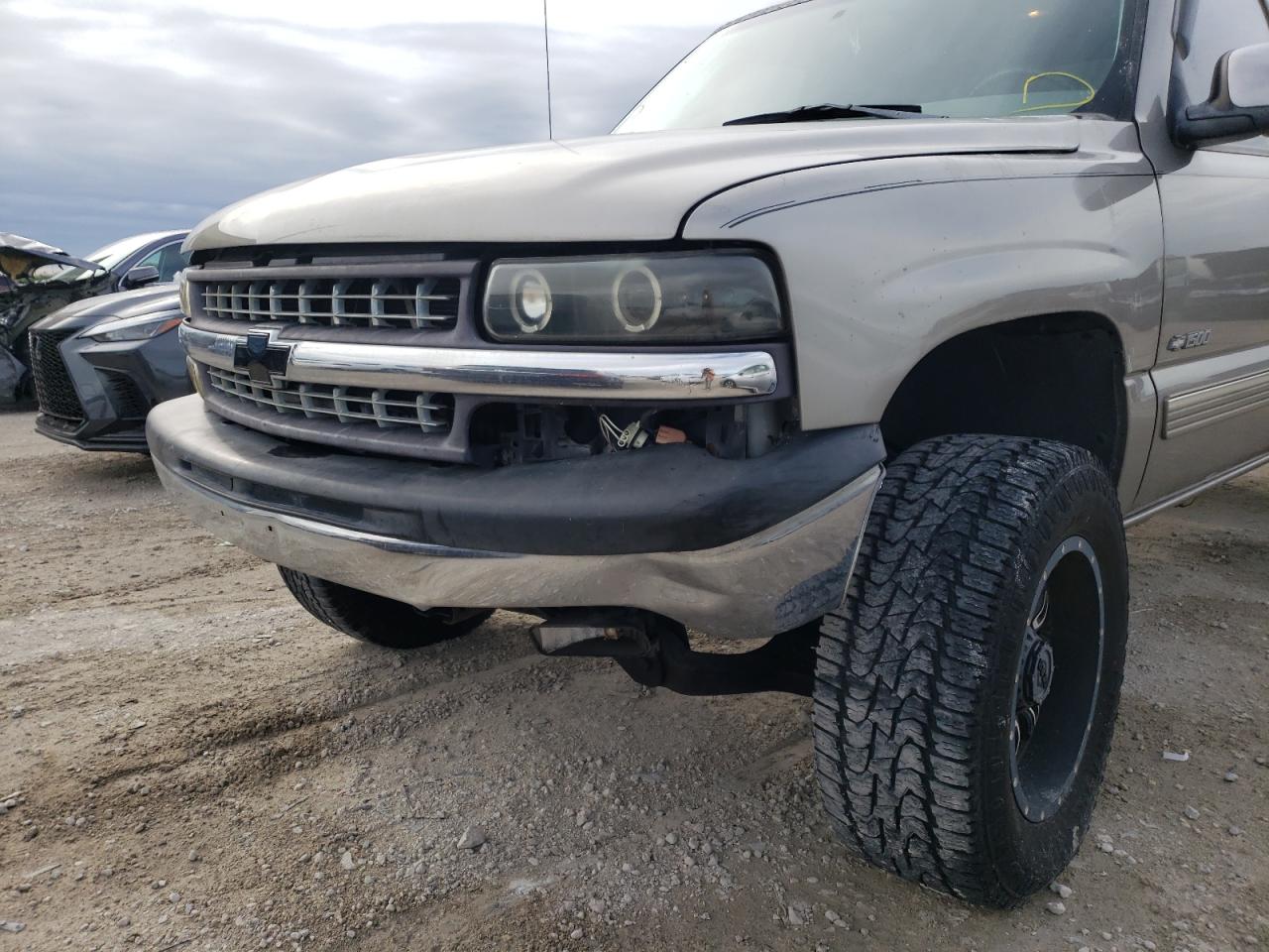 Photo 9 from auction – 2000 CHEVROLET SILVERADO with VIN 2GCEC19T5Y1129495