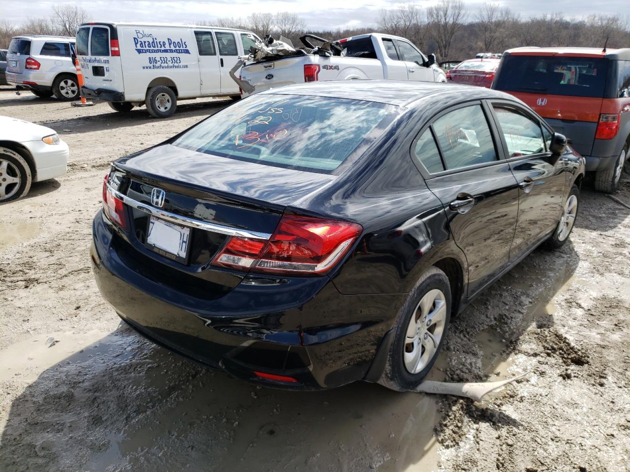 Photo 4 from auction – 2015 HONDA CIVIC LX with VIN 19XFB2F59FE113299