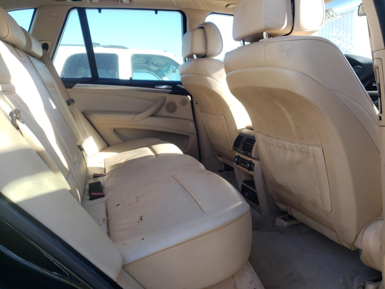 Photo 6 from auction – 2008 BMW X5 3.0I with VIN 5UXFE43588L035890