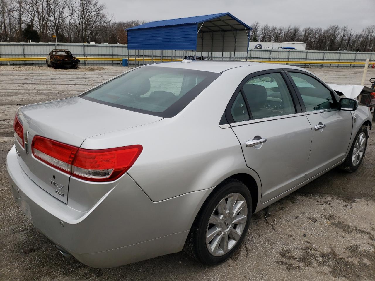Photo 4 from auction – 2012 LINCOLN MKZ with VIN 3LNHL2JC3CR816358