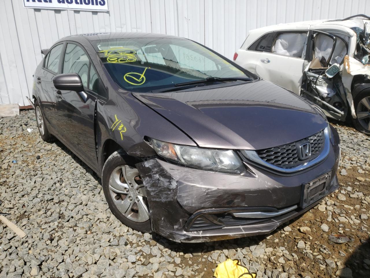 HONDA CIVIC LX 2014 with VIN 19XFB2F57EE214985 - Photo from auction