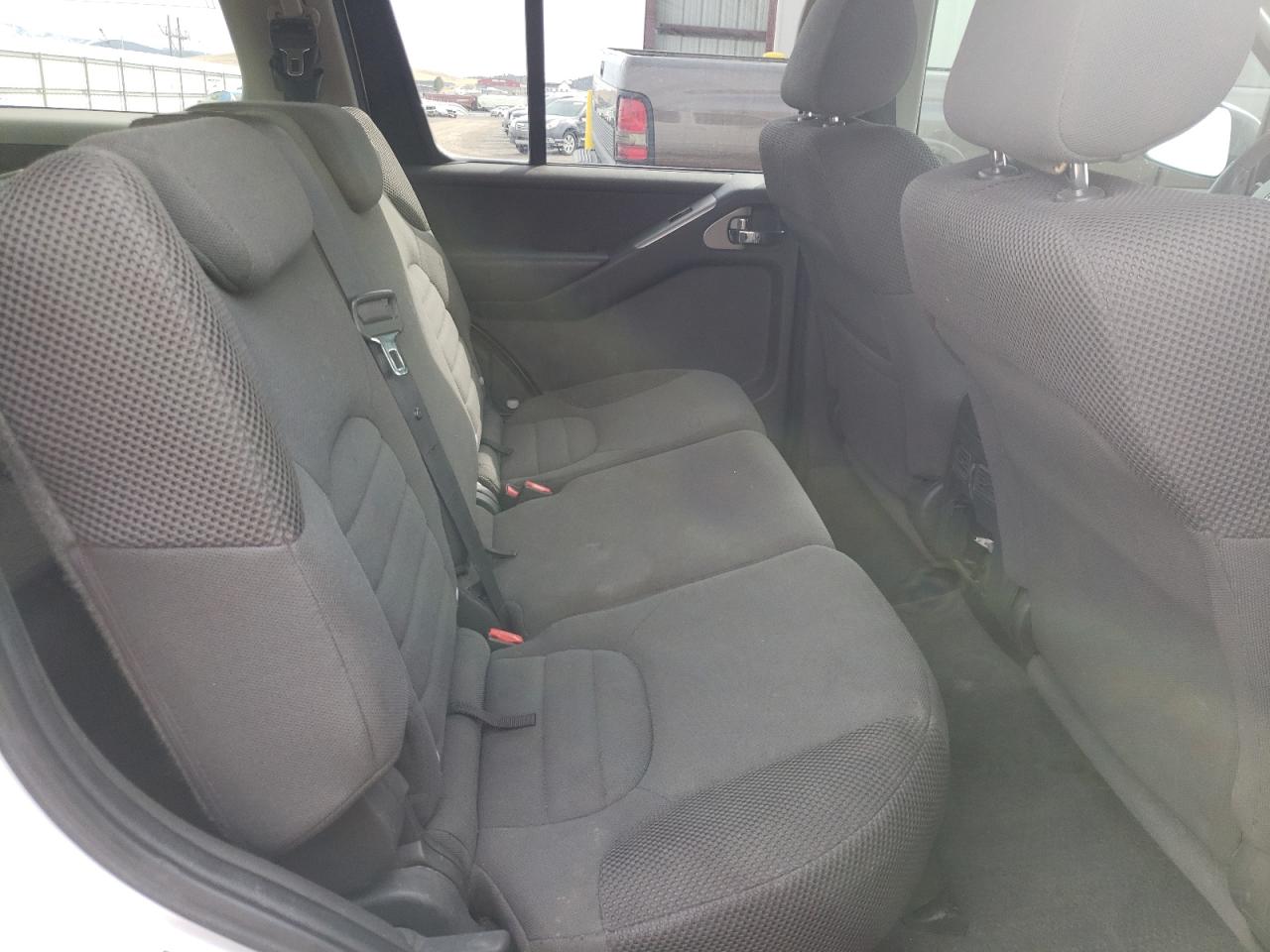 Photo 6 from auction – 2007 NISSAN PATHFINDER with VIN 5N1AR18W47C641794