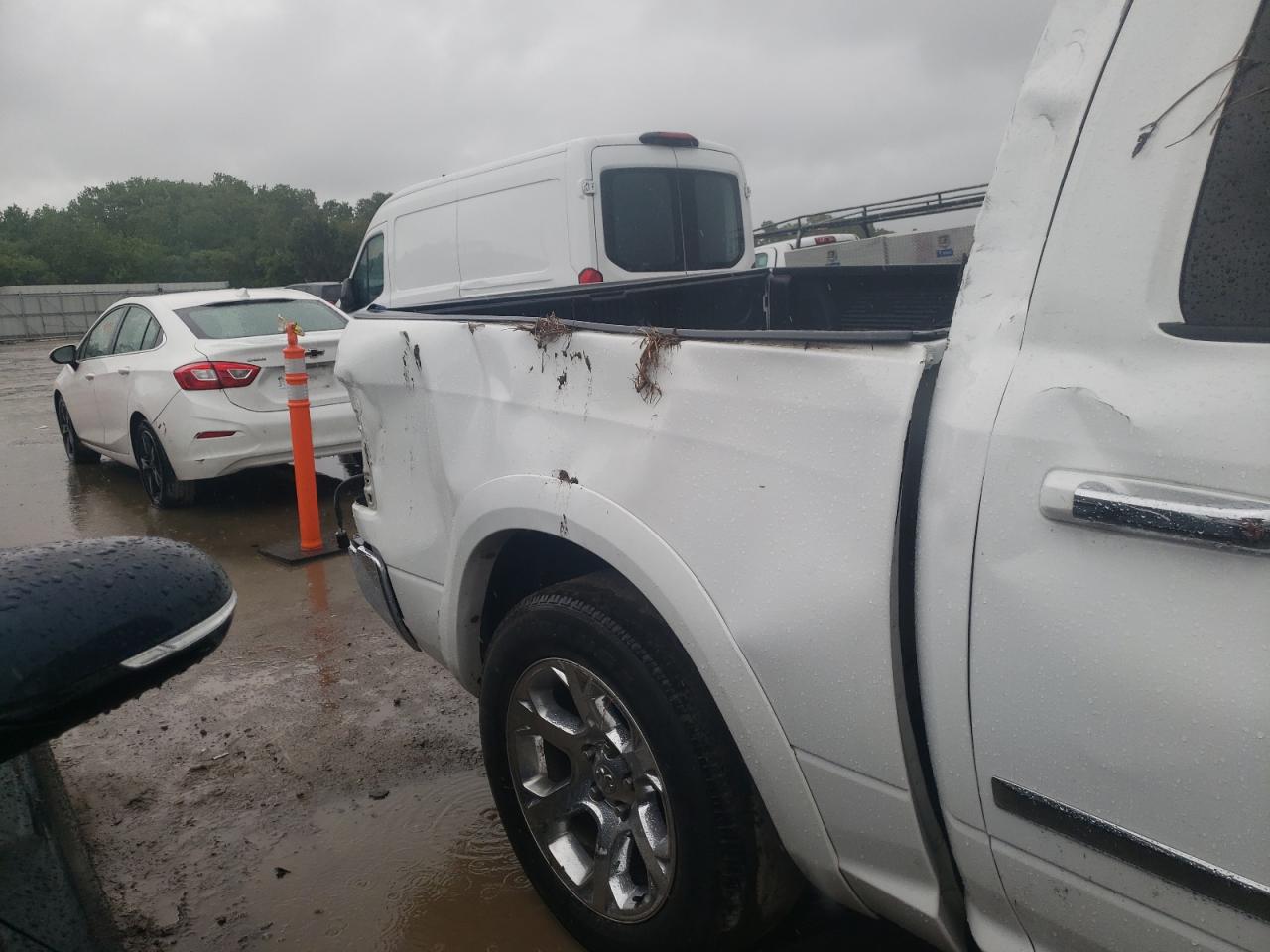 Photo 9 from auction – 2015 RAM 1500 LARAM with VIN 1C6RR6NT6FS755094