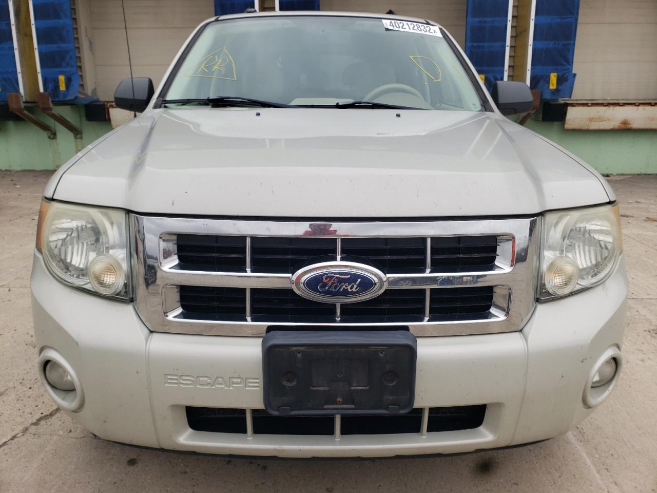 Photo 9 from auction – 2008 FORD ESCAPE XLT with VIN 1FMCU93158KD06262