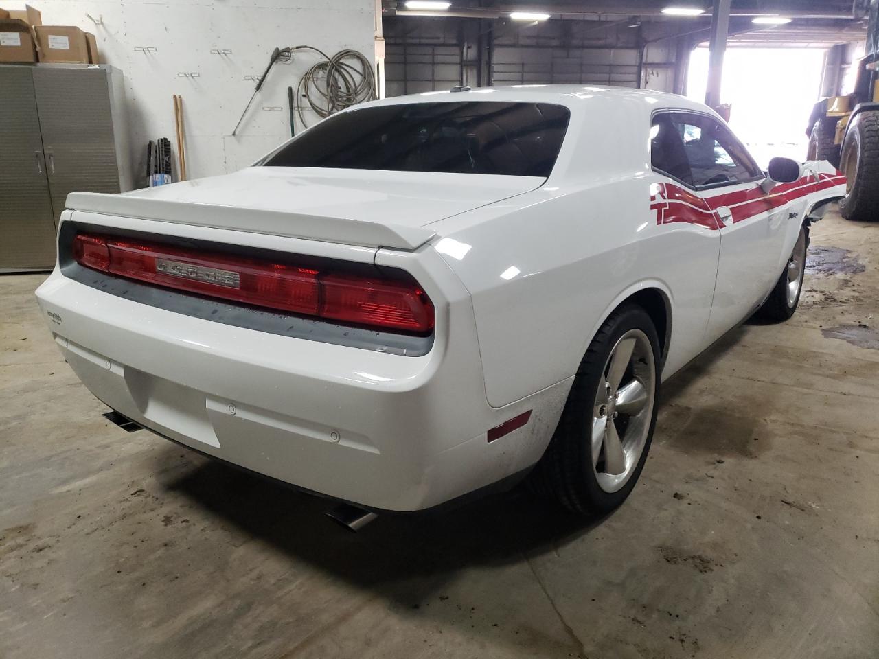 Photo 4 from auction – 2014 DODGE CHALLENGER with VIN 2C3CDYBT2EH313646