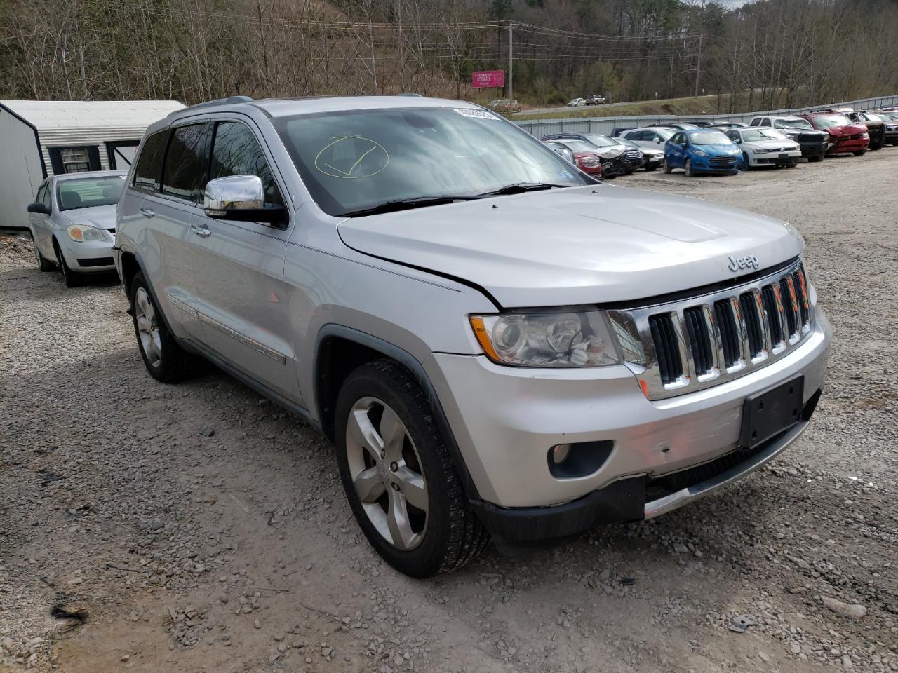 JEEP GRAND CHER 2011 with VIN 1J4RR5GT0BC669584 - Photo from auction