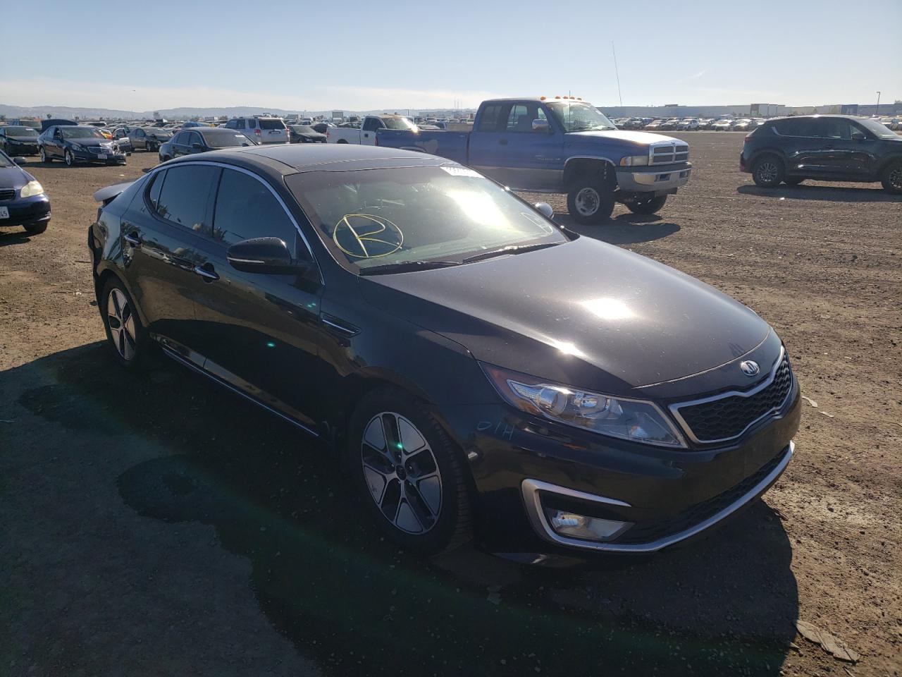 KIA OPTIMA HYB 2013 with VIN KNAGM4AD8D5056656 - Photo from auction