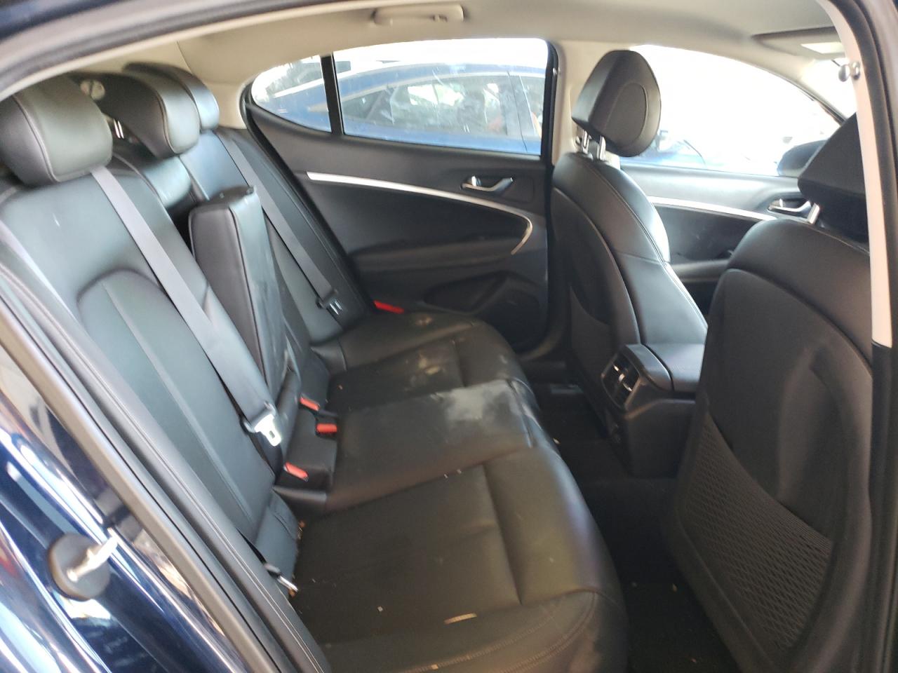 Photo 6 from auction – 2020 GENESIS G70 with VIN KMTG64LA7LU048666