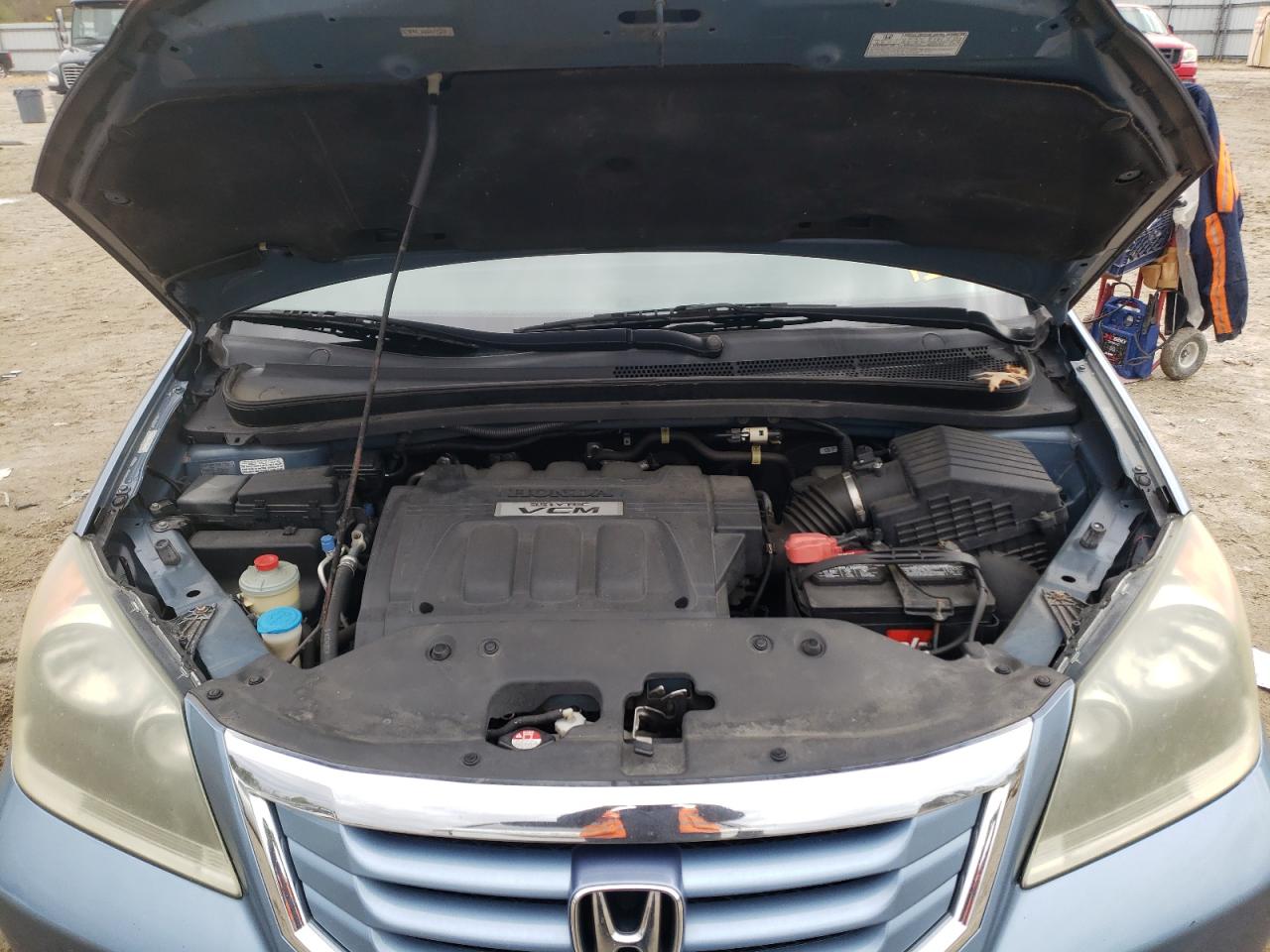 Photo 7 from auction – 2010 HONDA ODYSSEY EX with VIN 5FNRL3H65AB075238