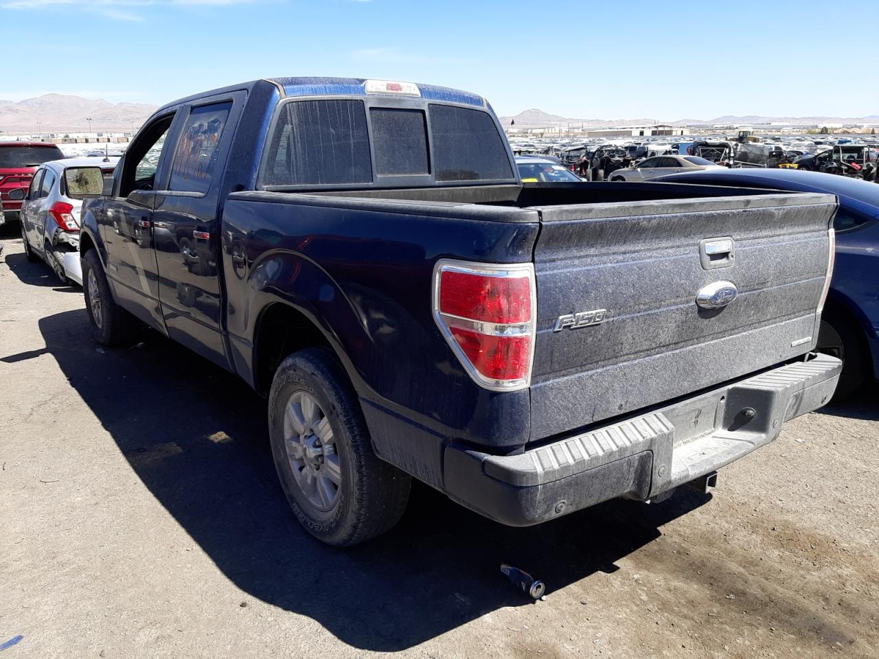Photo 3 from auction – 2011 FORD F150 SUPER with VIN 1FTFW1CT2BFB57551