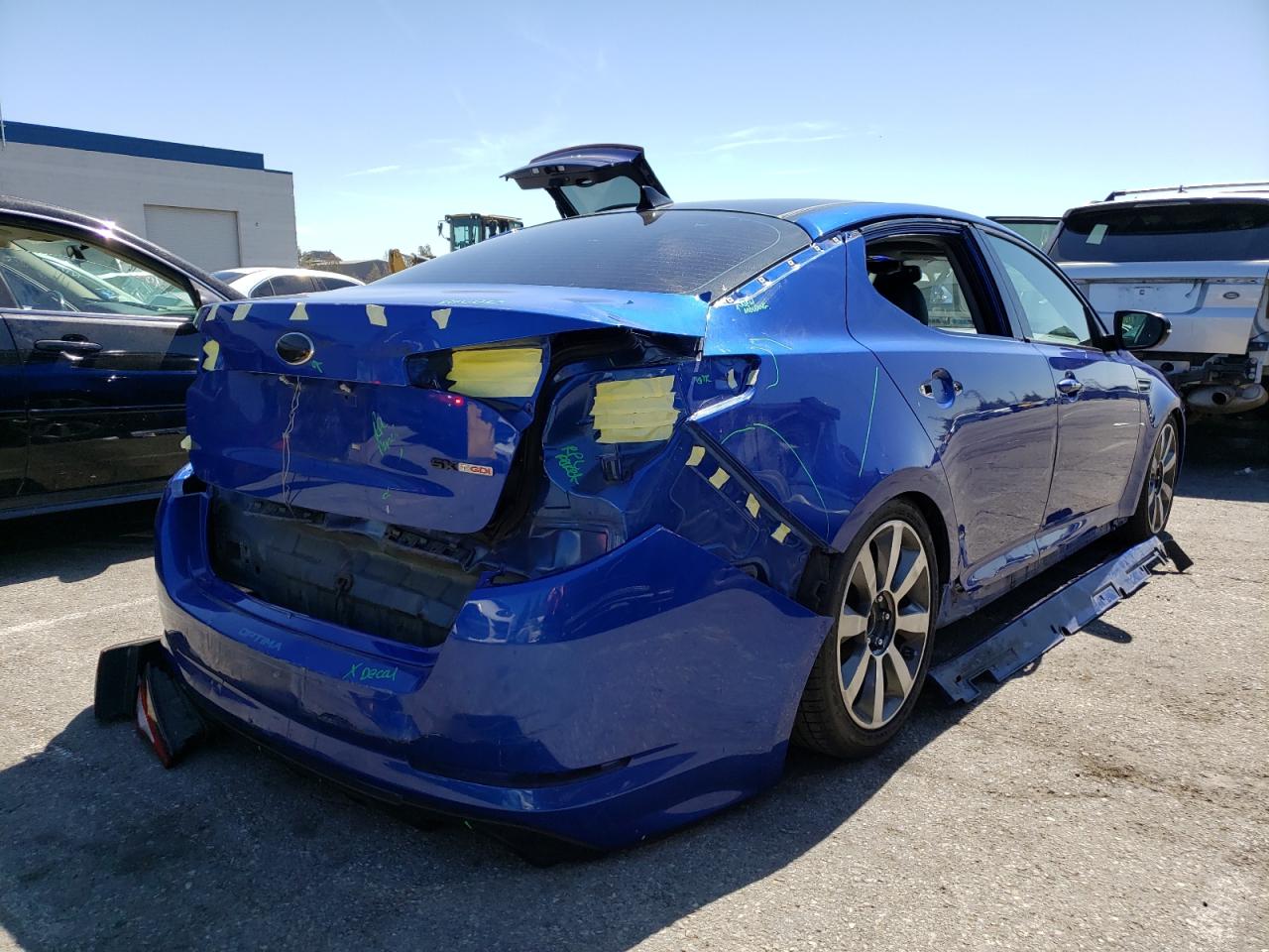 Photo 4 from auction – 2013 KIA OPTIMA SX with VIN 5XXGR4A68DG210297