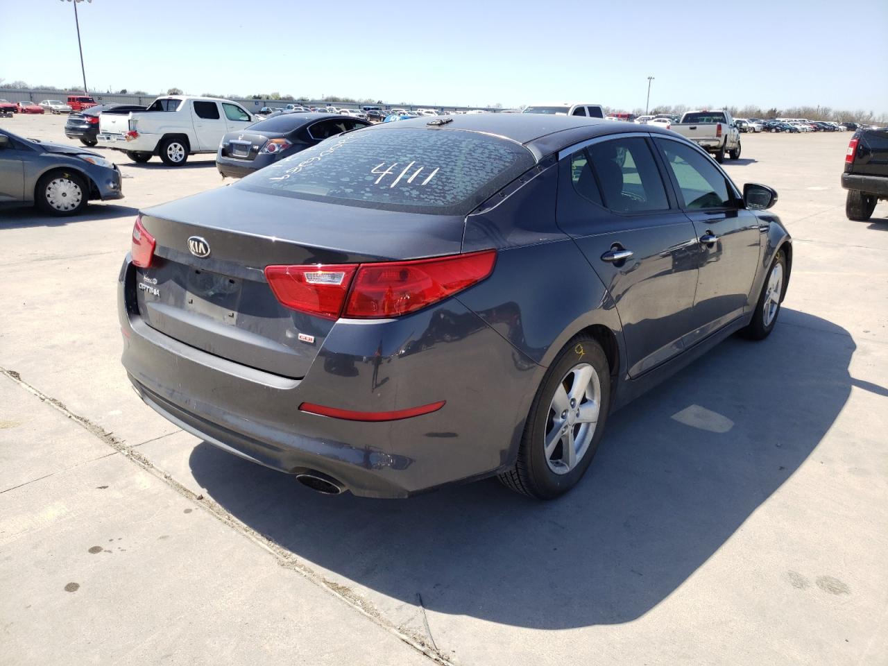Photo 4 from auction – 2015 KIA OPTIMA LX with VIN KNAGM4A76F5633147
