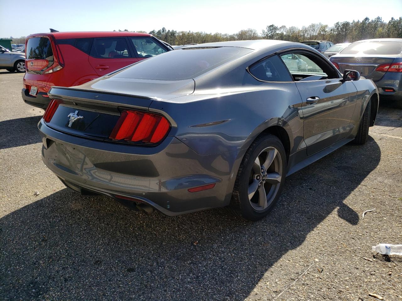 Photo 4 from auction – 2016 FORD MUSTANG with VIN 1FA6P8AMXG5263962