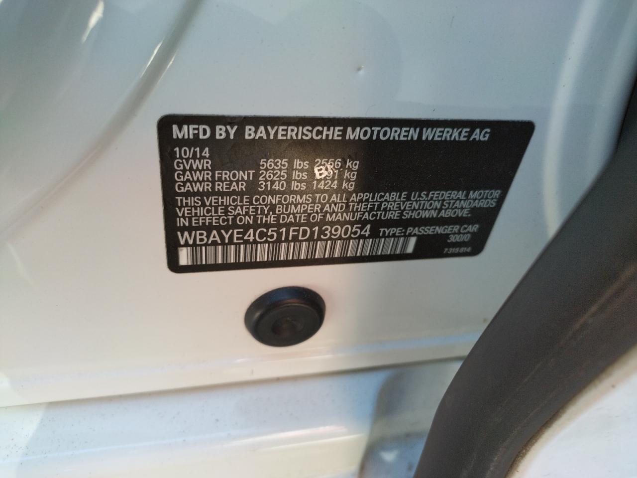 Photo 10 from auction – 2015 BMW 740 LI with VIN WBAYE4C51FD139054
