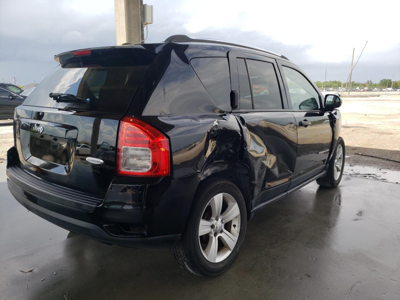Photo 4 from auction – 2012 JEEP COMPASS LA with VIN 1C4NJCEBXCD605624