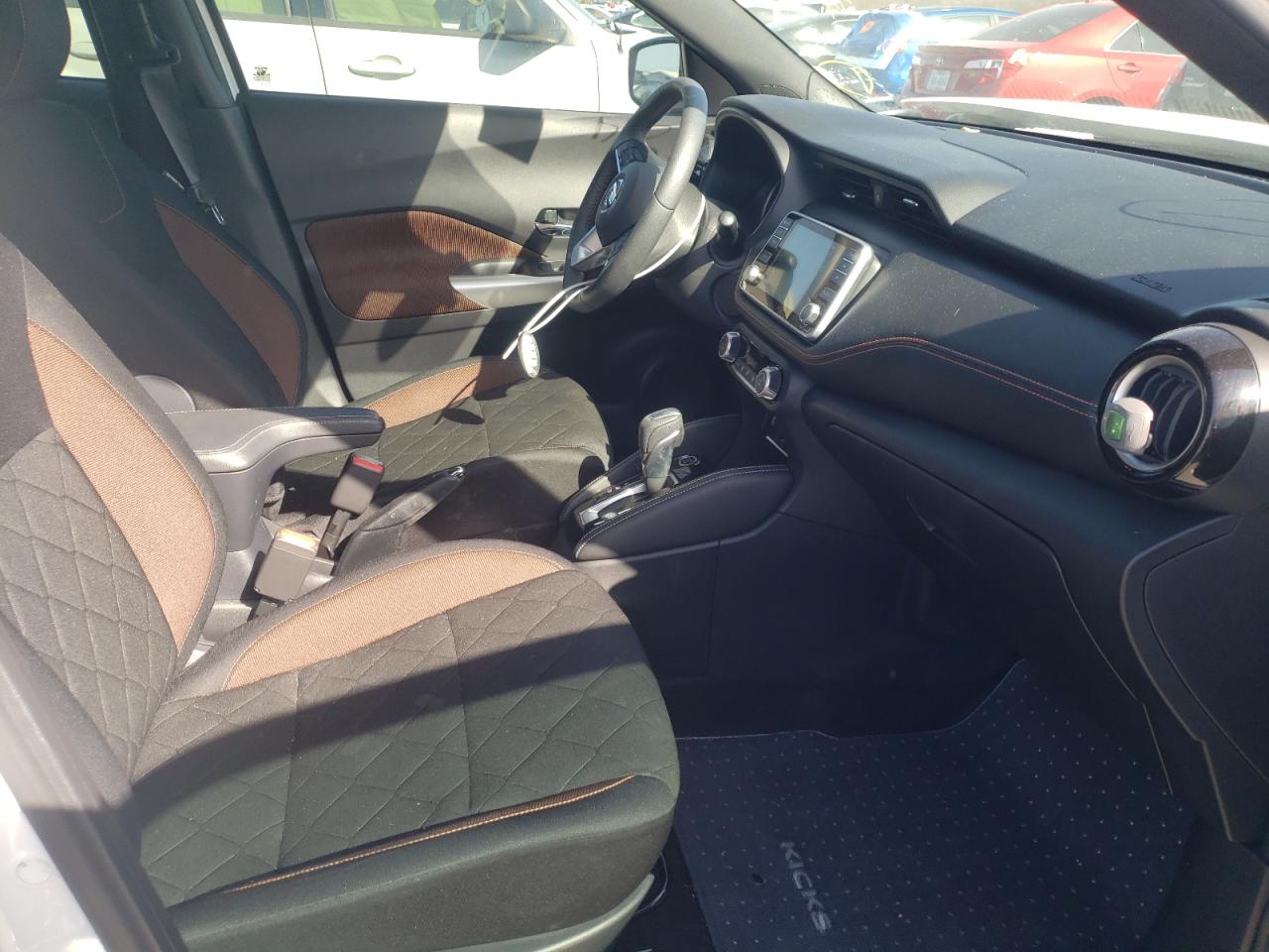 Photo 5 from auction – 2020 NISSAN KICKS SR with VIN 3N1CP5DVXLL532183