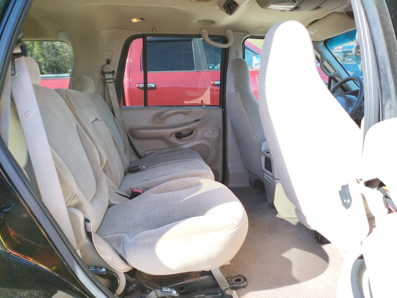 Foto 6 de la subasta – 2000 FORD EXPEDITION con VIN 1FMRU156XYLB40142