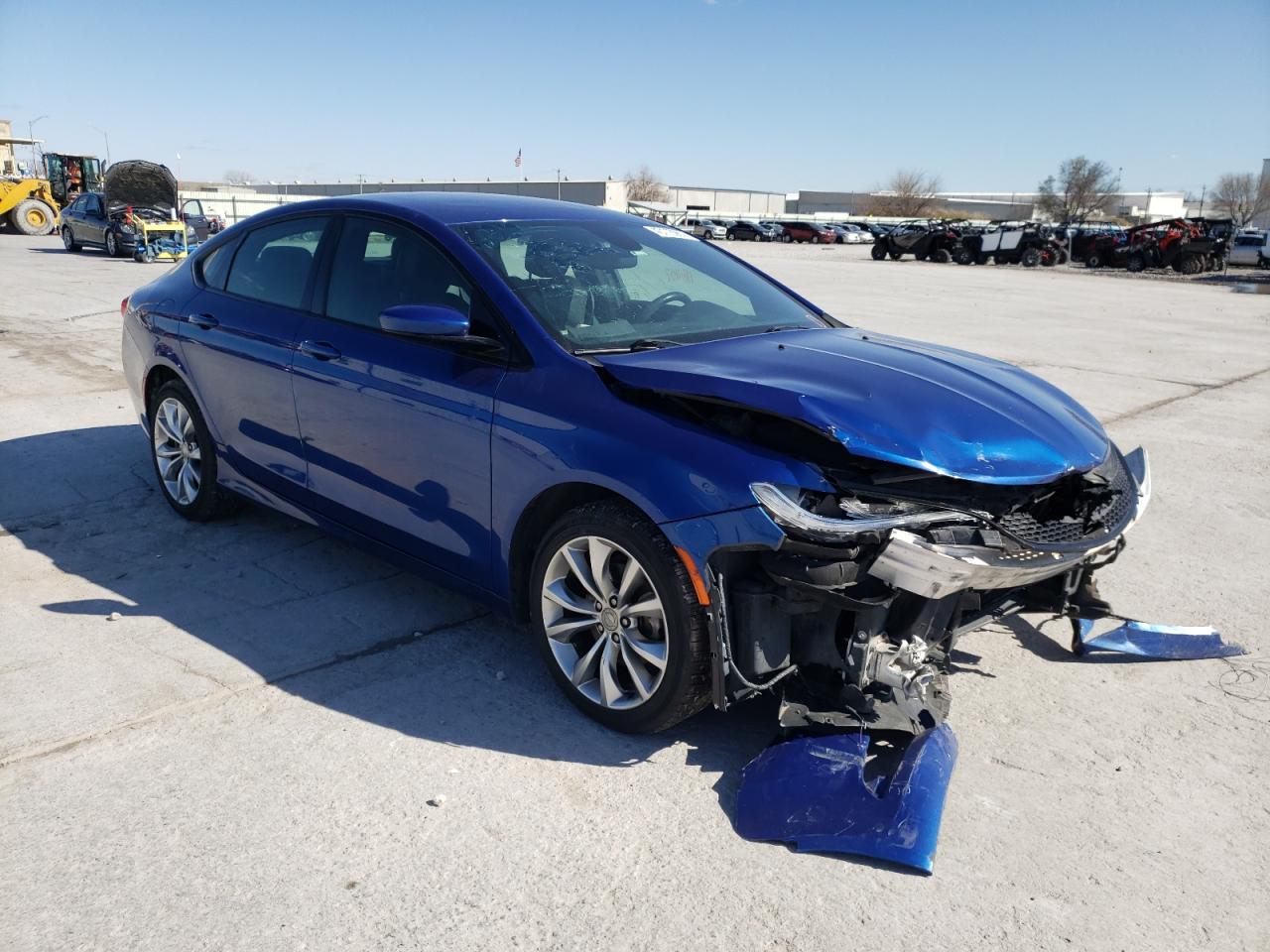 CHRYSLER 200 S 2015 with VIN 1C3CCCBB7FN669810 - Photo from auction
