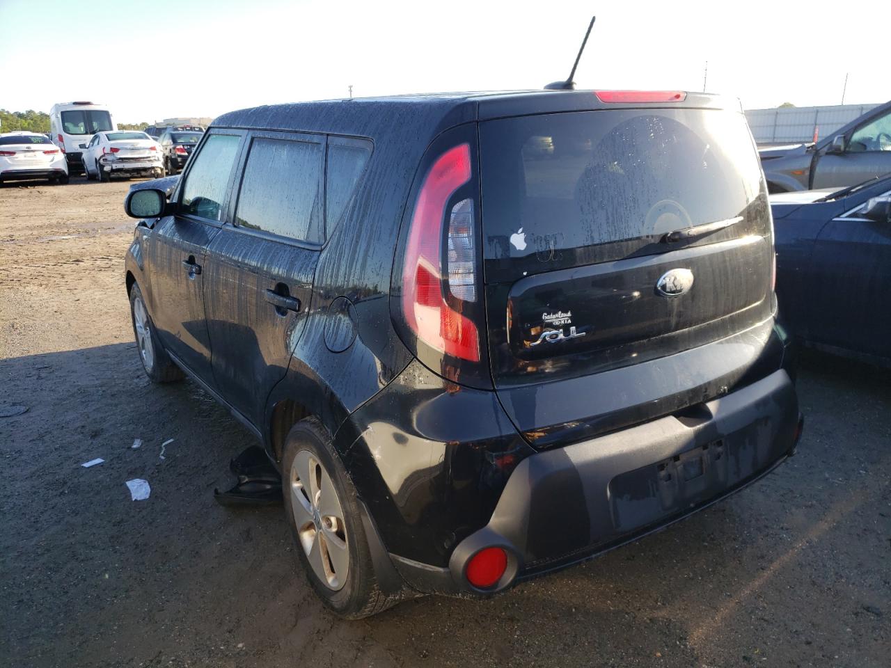 Photo 3 from auction – 2014 KIA SOUL with VIN KNDJN2A26E7710827