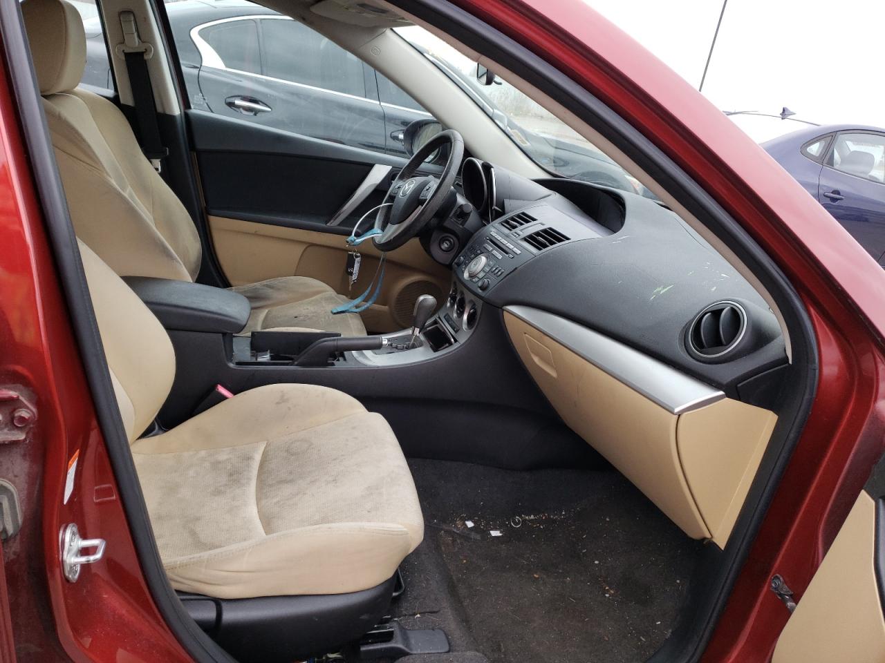 Photo 5 from auction – 2011 MAZDA 3 S with VIN JM1BL1K56B1360949