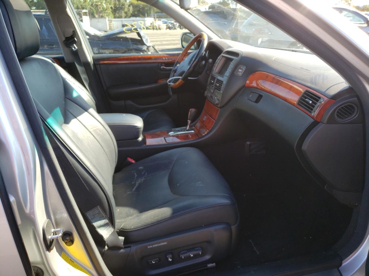 Photo 5 from auction – 2005 LEXUS LS 430 with VIN JTHBN36FX50182433