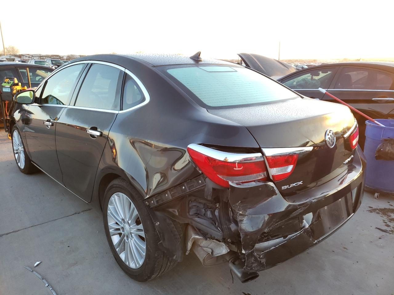 Photo 3 from auction – 2014 BUICK VERANO with VIN 1G4PP5SK7E4149717