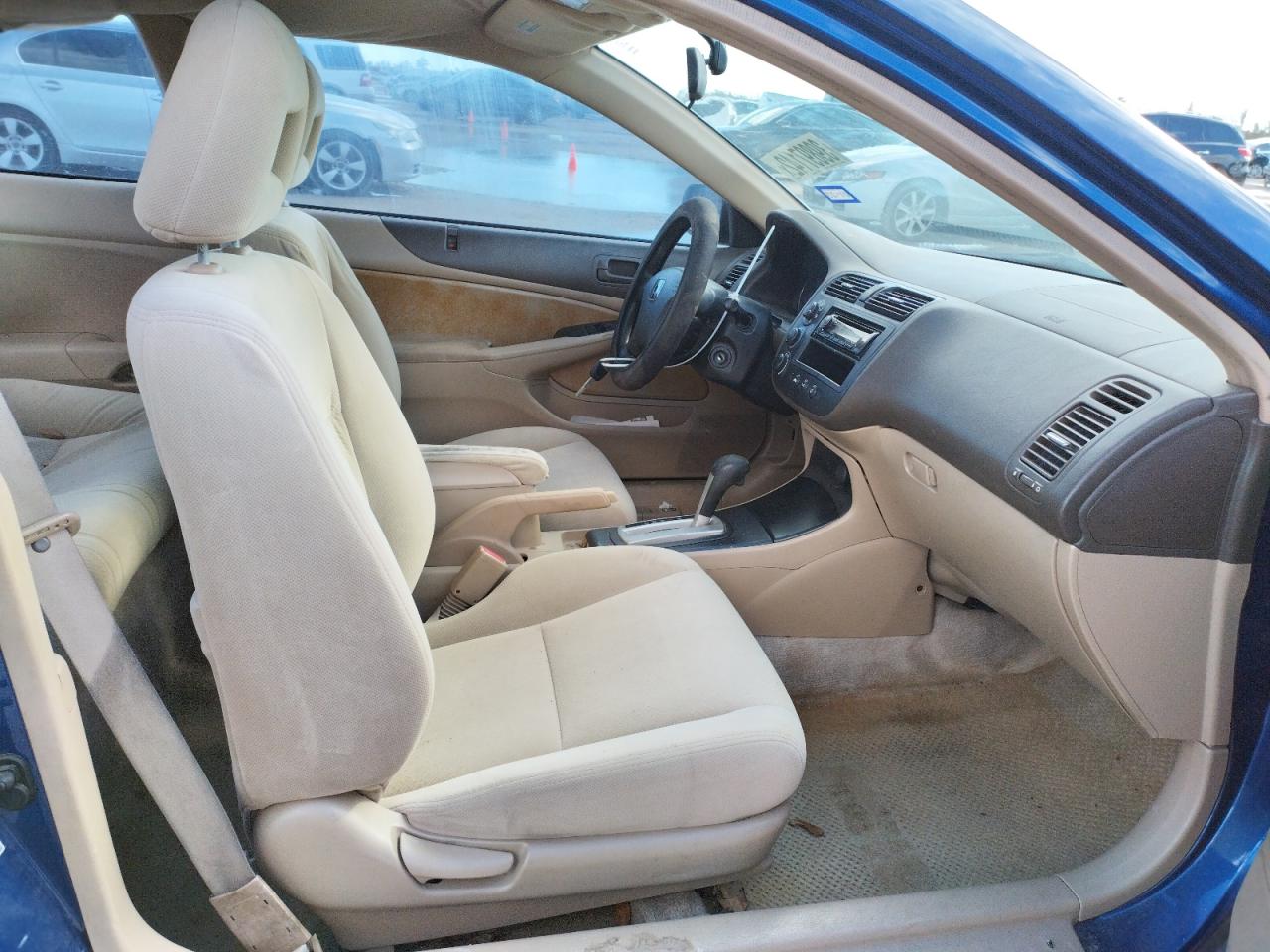 Photo 5 from auction – 2004 HONDA CIVIC LX with VIN 1HGEM22554L024508