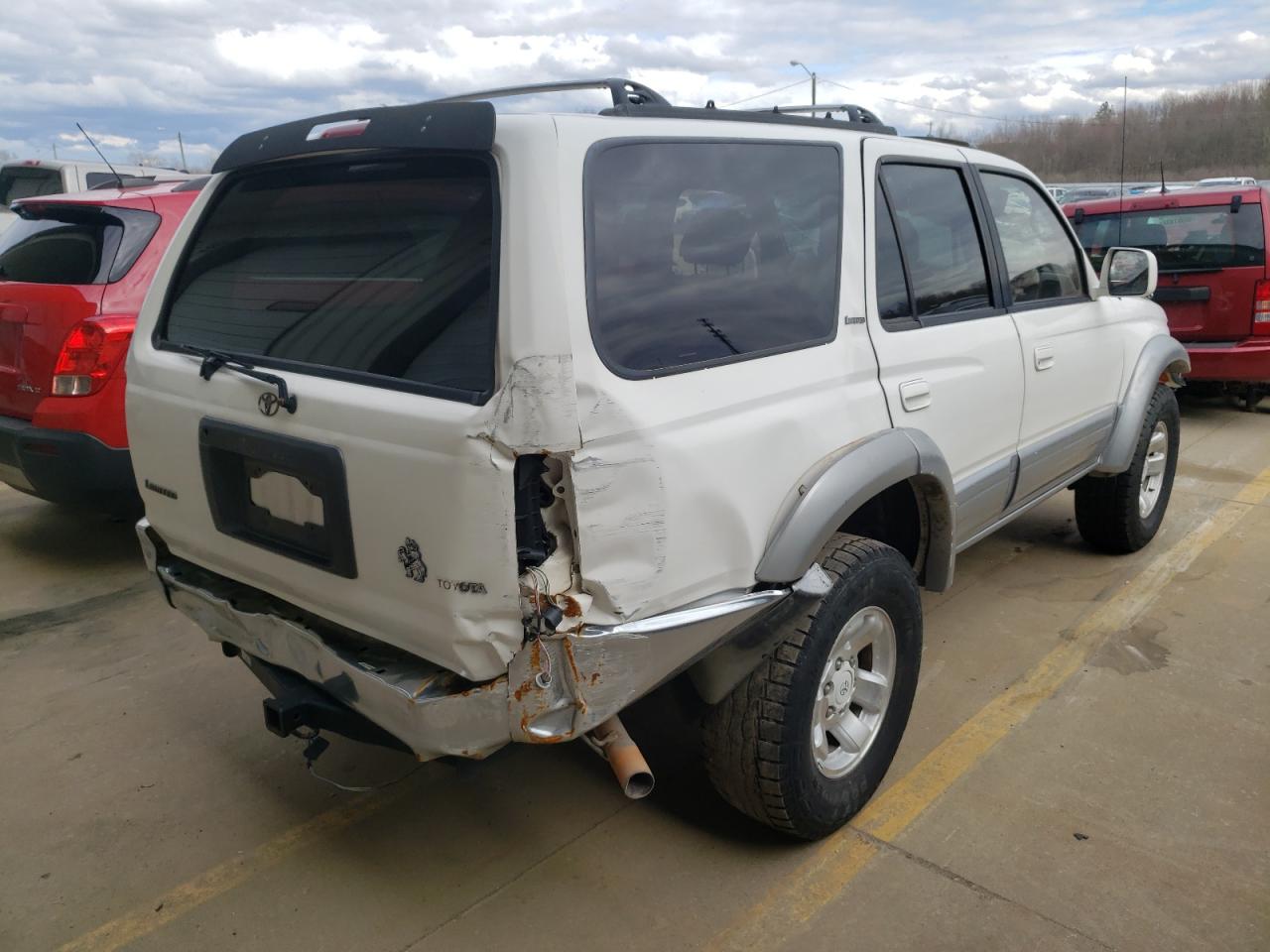 Photo 4 from auction – 1998 TOYOTA 4RUNNER LI with VIN JT3GN87R5W0070626