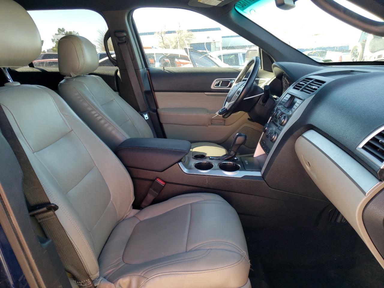 Photo 5 from auction – 2012 FORD EXPLORER X with VIN 1FMHK7D87CGA93760
