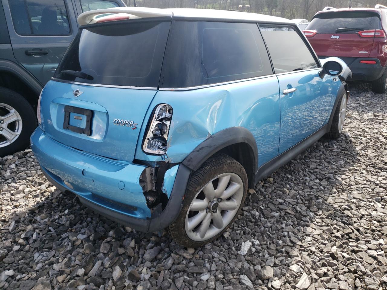 Photo 4 from auction – 2002 MINI COOPER S with VIN WMWRE33452TD52260